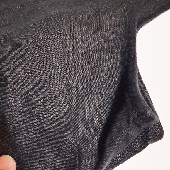 J. Crew 100% Linen NWT Black Ruffle Neck Blouse Sleeveless Button-back Size L - Picture 7 of 11